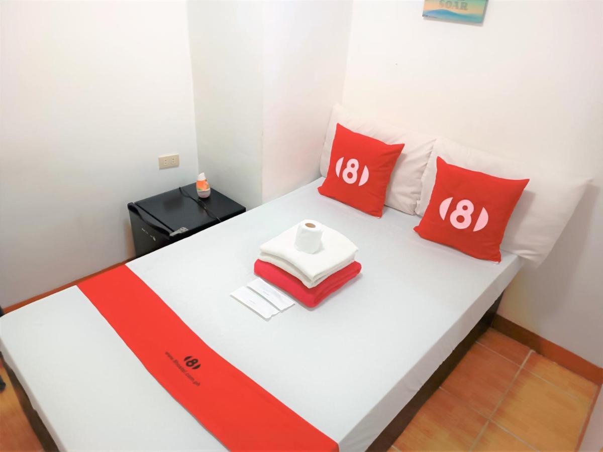 8Hostel Manille Extérieur photo