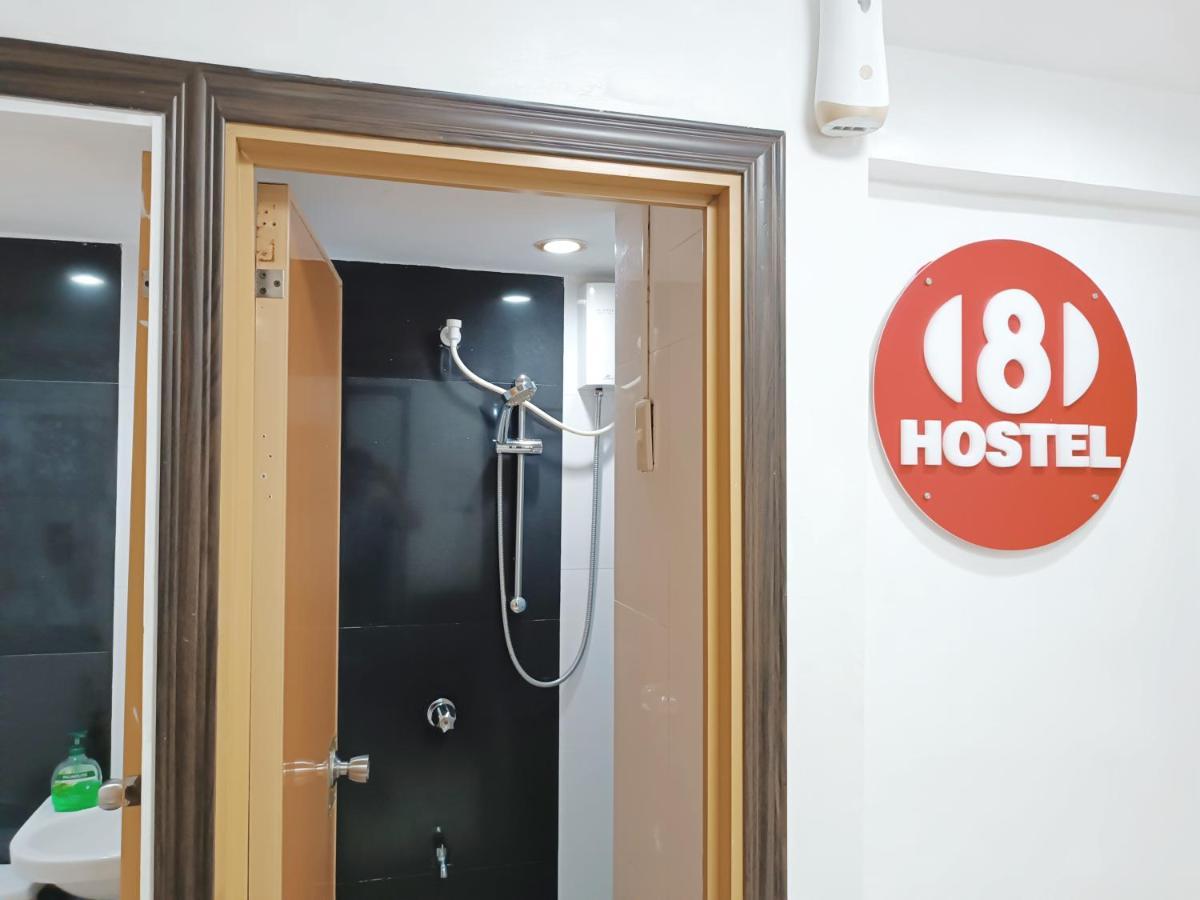 8Hostel Manille Extérieur photo