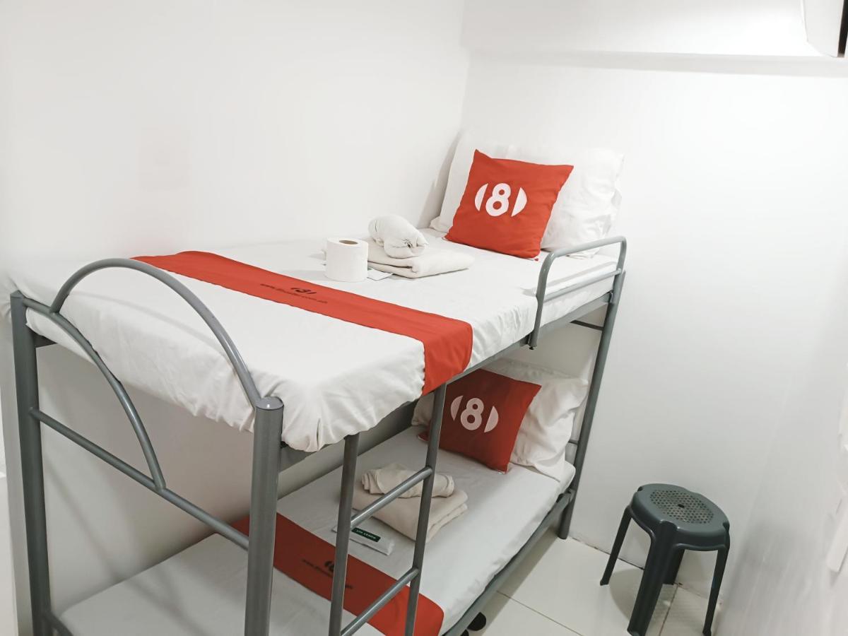 8Hostel Manille Extérieur photo