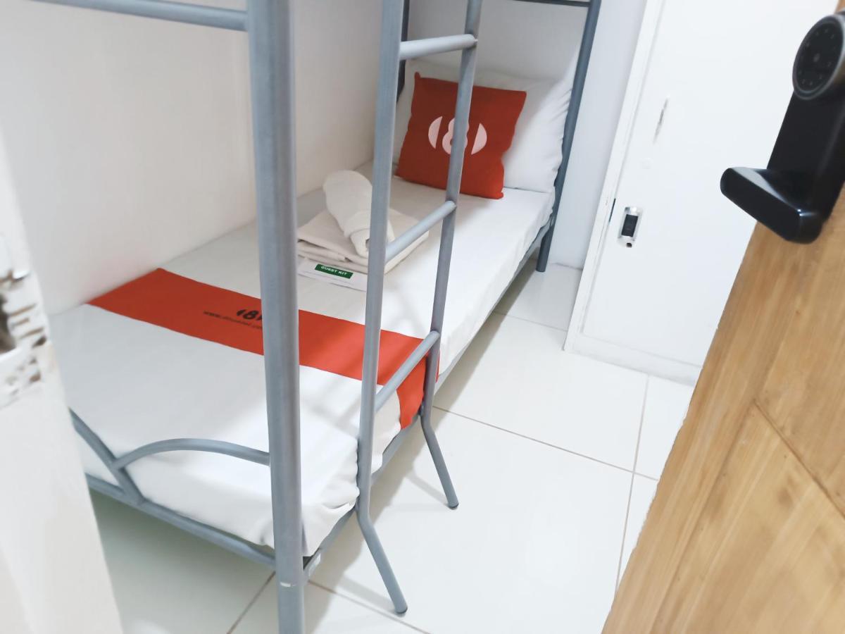 8Hostel Manille Extérieur photo