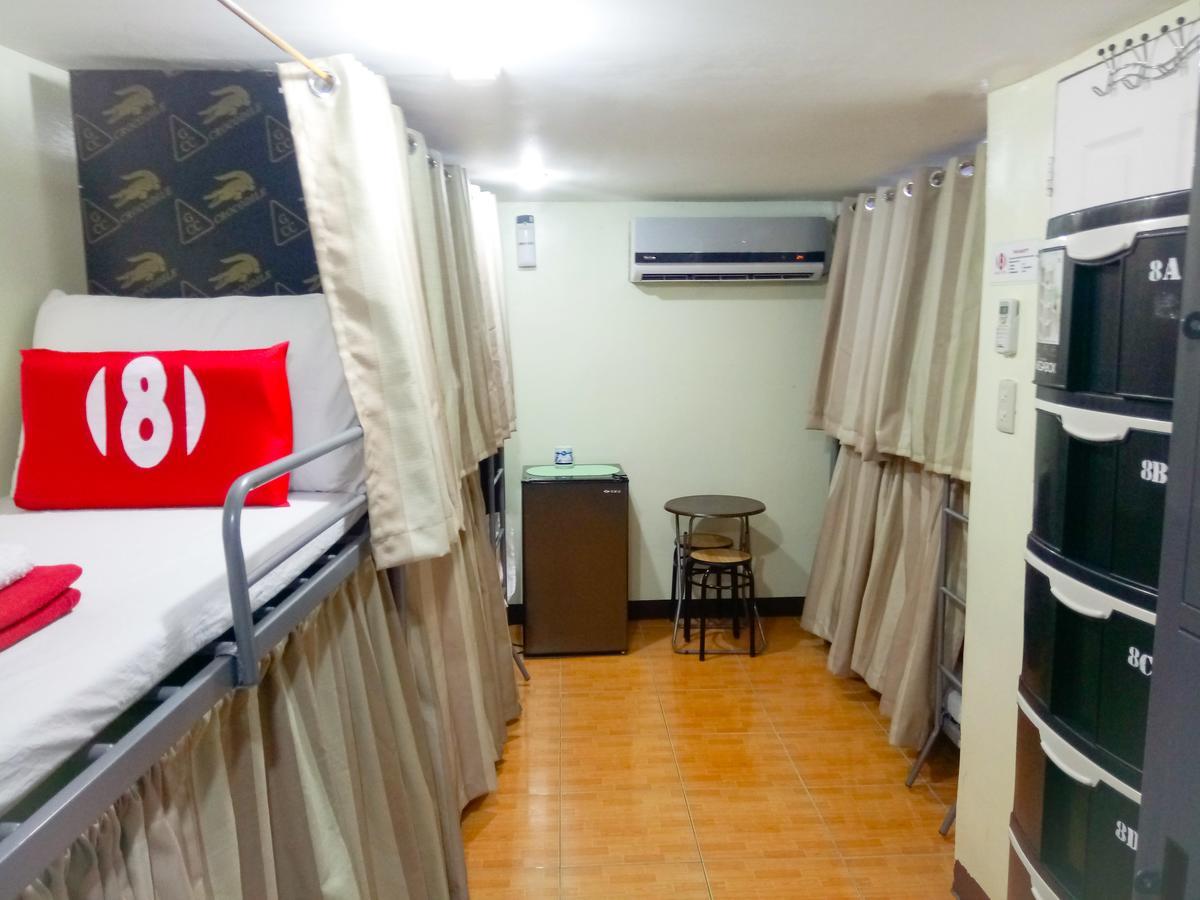 8Hostel Manille Extérieur photo