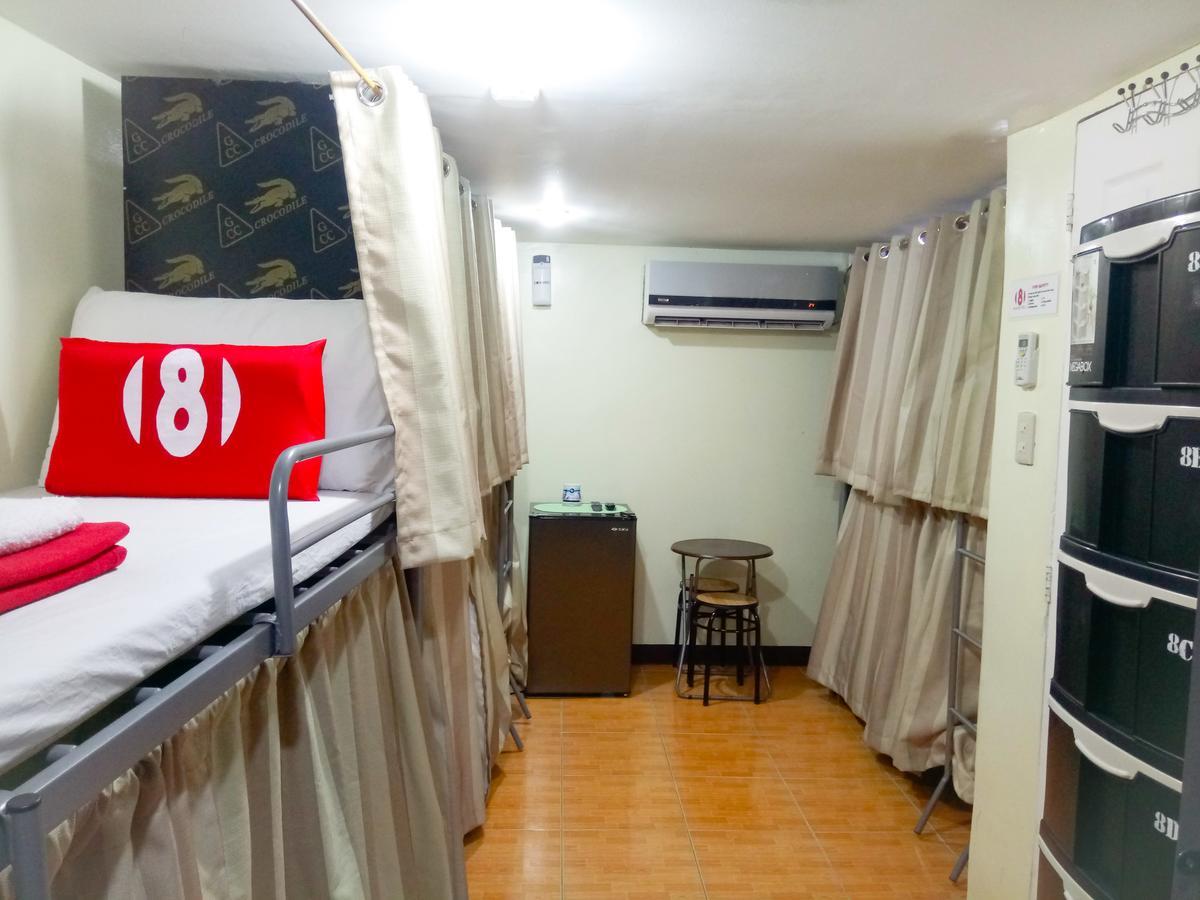 8Hostel Manille Extérieur photo