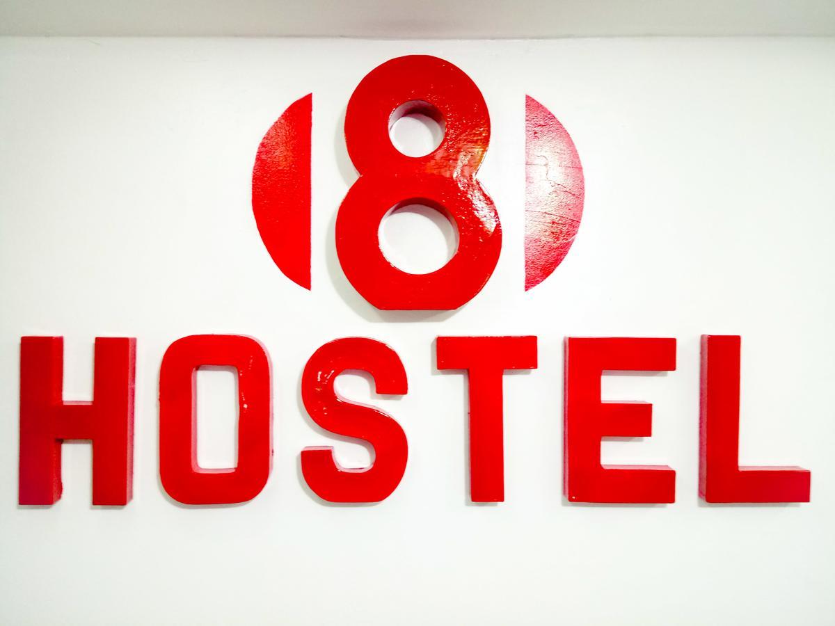 8Hostel Manille Extérieur photo